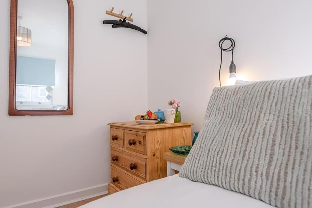 Button Cottage, Wickham Market エクステリア 写真