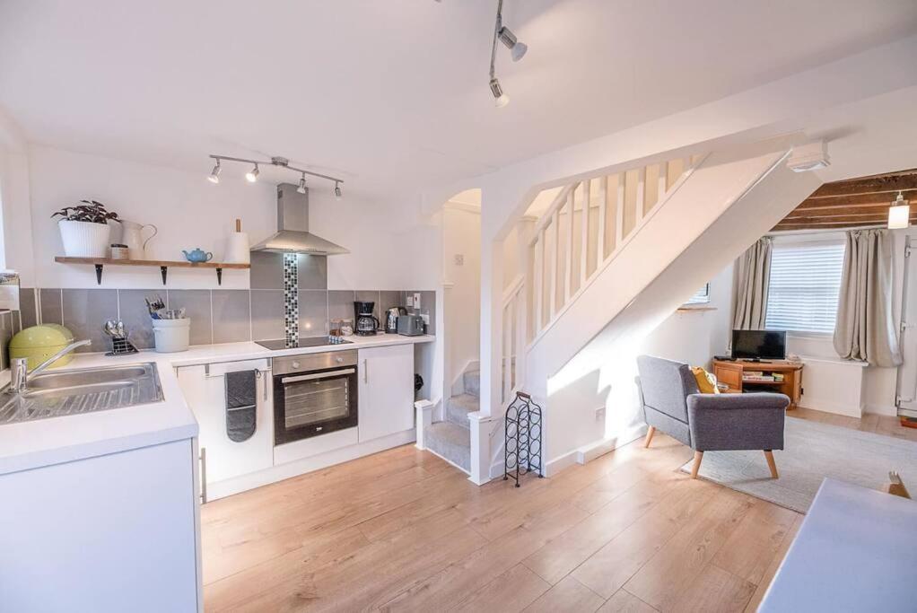 Button Cottage, Wickham Market エクステリア 写真